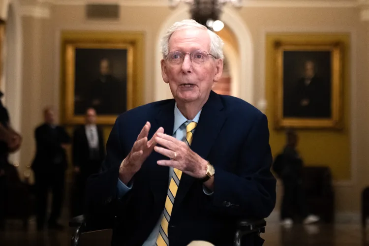 McConnell returns to the Senate